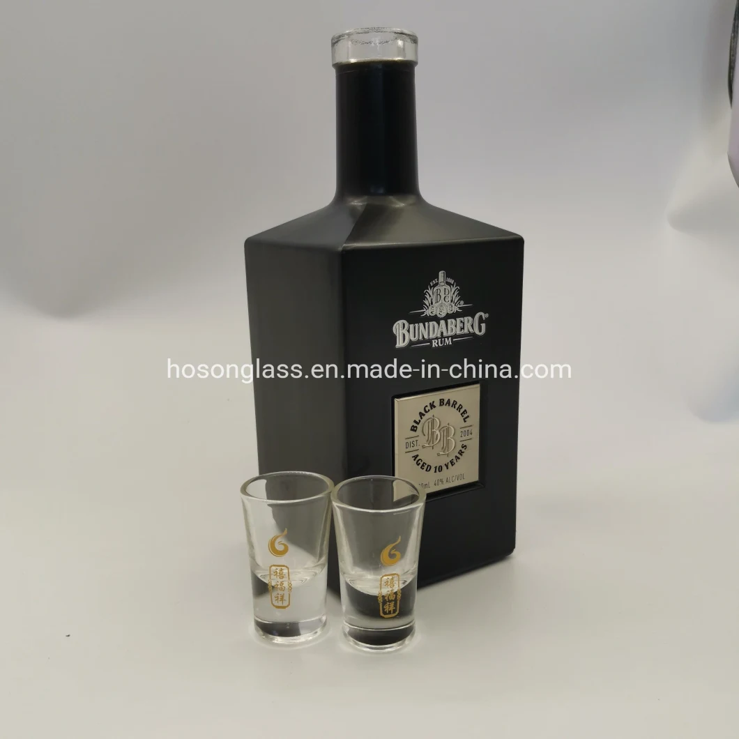 Hoson China Supplier Color Spraying Black Matte 70cl Rum Bottle