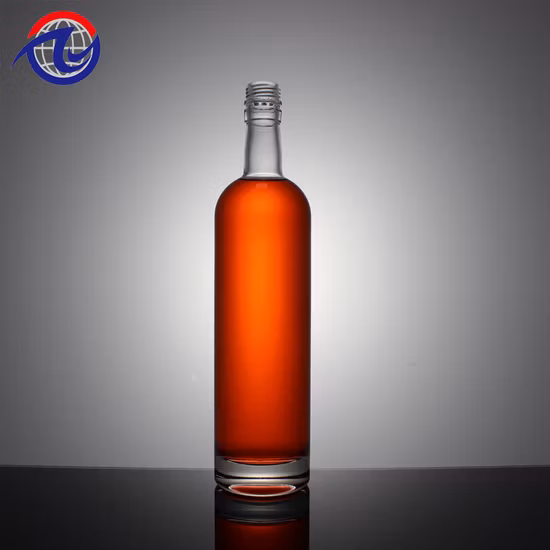 Emballage de luxe Bouteille de whisky 750 ml pour vin avec bouchons Bouteille en verre de gin 750 ml