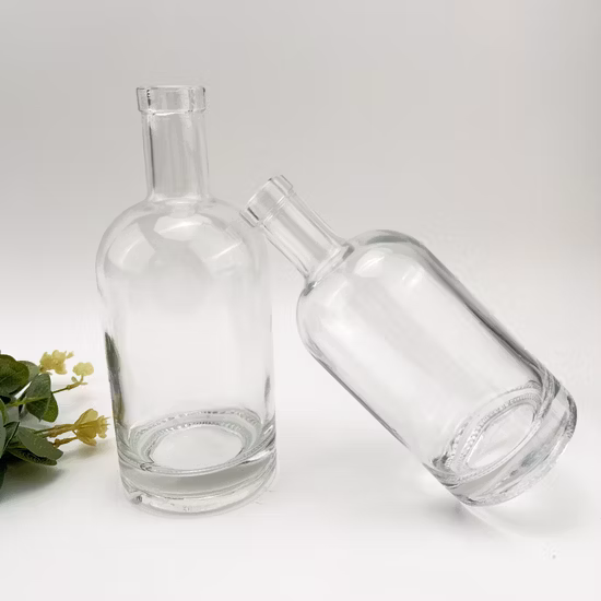 Rsg 200ml 500ml 700ml Whisky Vodka Gin Rhum Spiritueux Thread Gpi Caps 750ml Bouteille en verre avec couvercles à vis