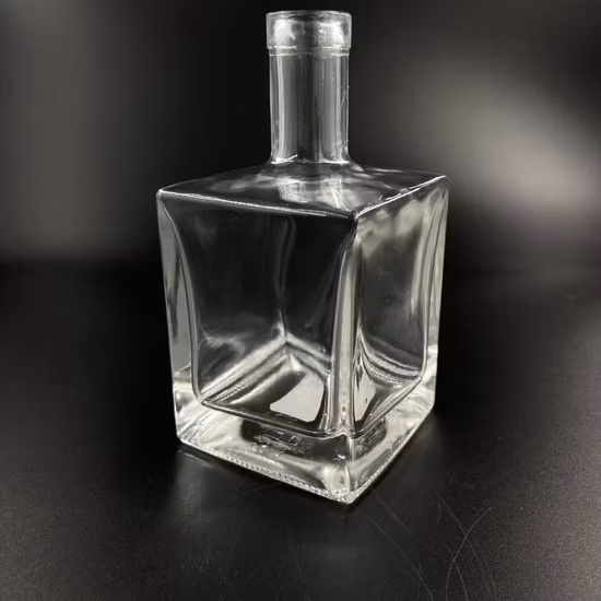 Bouteille transparente/ bouteille de vodka/ bouteille de vin/bouteille en verre cristal/bouteille de tequila